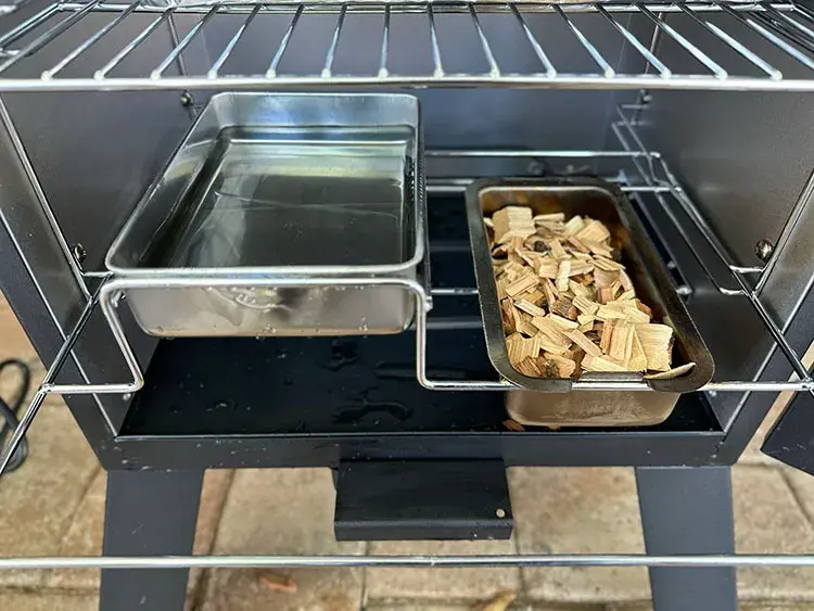 Wood chips for electric smoker